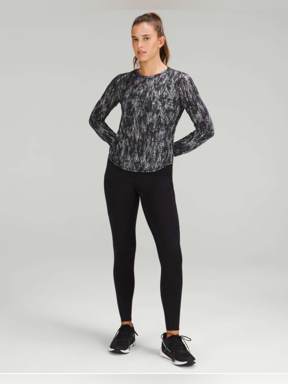 Lululemon High-Neck Running And Training Long Sleeve Shirt size Unknown